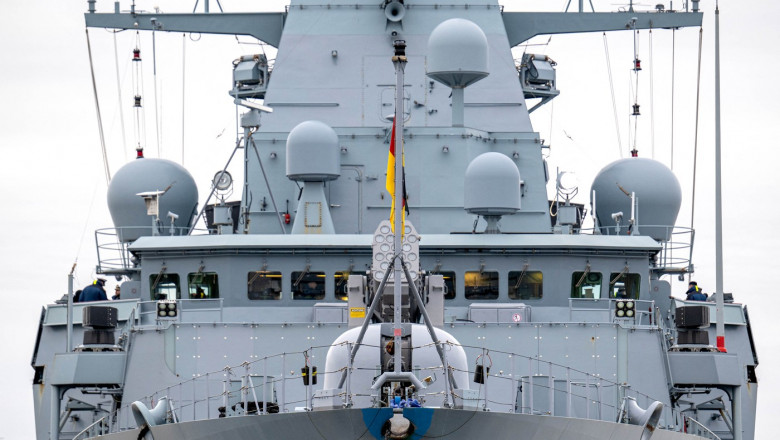 Compania germana ThyssenKrupp Marine Systems, care fabrica nave de razboi, estimeaza o triplare a productiei in cinci ani Imagine