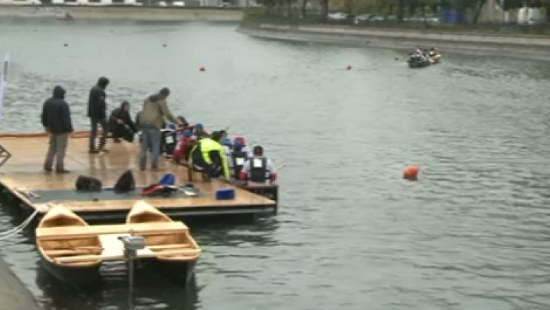 Competitie de canotca pe Dambovita Imagine