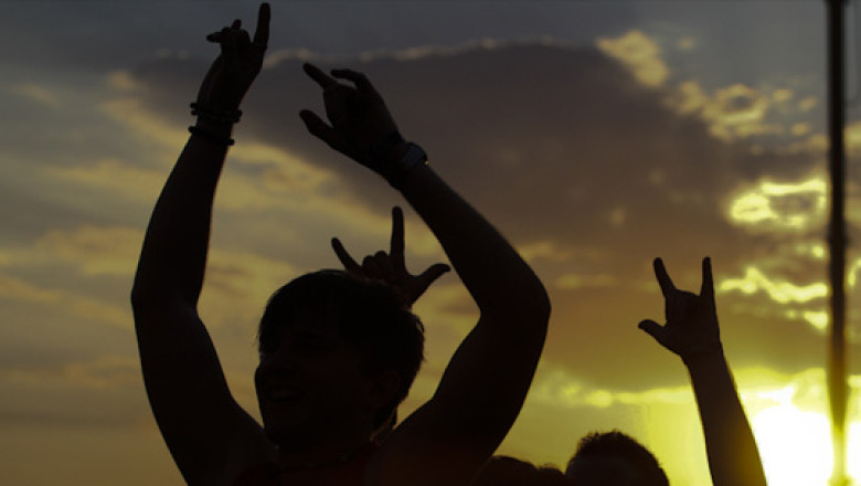 Concerte, bungee jumping si zorbing pe apa in ultima zi a Festivalului Peninsula Imagine