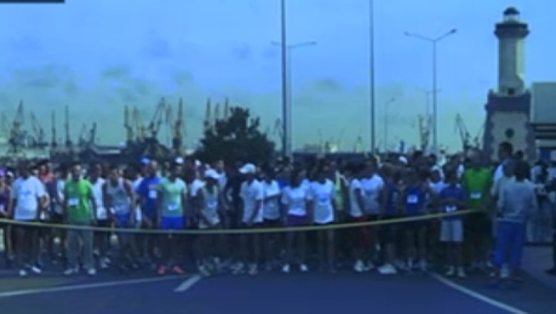 Concurent de 90 de ani, la crossul din Portul Constanta Imagine