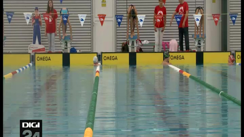 Concurs de inot in bazinul olimpic din Oradea. Peste 500 de concurenti s-au inscris la Memorialul "Schier Herman" Imagine