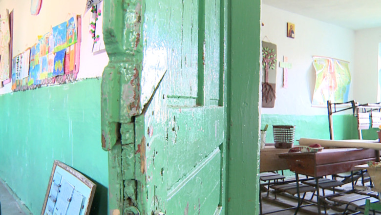 Conditii de Ev Mediu in scolile din Suceava. Trei sferturi dintre unitati nu sunt autorizate sanitar Imagine