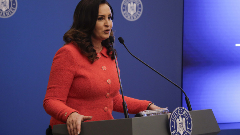 Conditii noi pentru asistentii maternali. Natalia Intotero: Nu mai permitem ca tinerii de 18 ani sa poata sa preia copii in grija Imagine