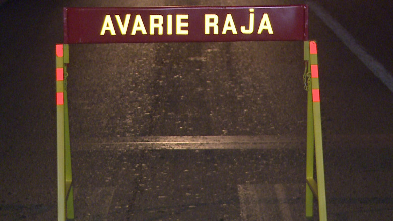 Conducta sparta, strada inchisa. O avarie RAJA a lasat un sfert din Constanta fara apa Imagine