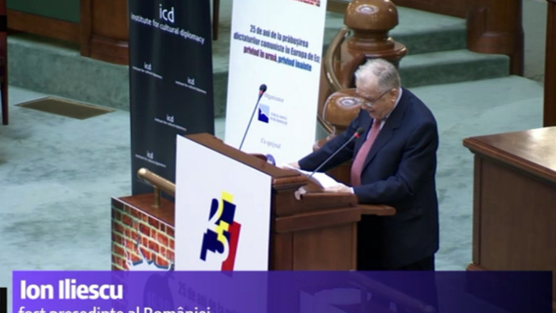 Conferinta despre caderea comunismului. Ion Iliescu a tinut un discurs, desi nu era programat Imagine