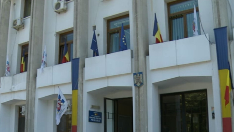 Consiliul Local Constanta, la un pas de dizolvare. Cererea, depusa la tribunal de un student la Drept Imagine