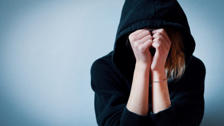 Consiliul UE a agreat extinderea definitiei infractiunii de abuz sexual asupra minorilor Imagine
