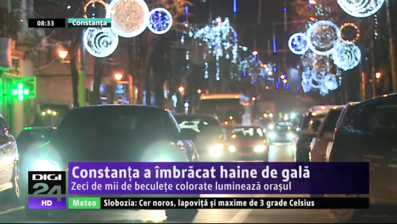 Constanta a imbracat haine de gala. Zeci de mii de beculete colorate lumineaza orasul  Imagine