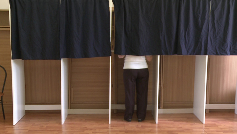 Constanta, la vot. In unele localitati scrutinul a fost umbrit de incidente  Imagine