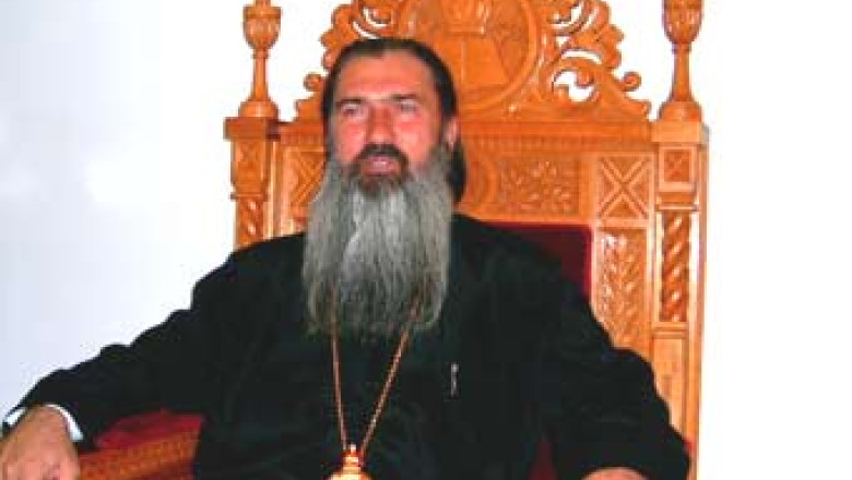 Consultare cu preotii. Profesorii de religie, informati de Arhiepiscopie Imagine