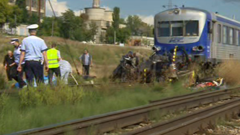 Continua ancheta in cazul gravului accident feroviar de la Iasi. Prima ipoteza: neatentia la volan  Imagine