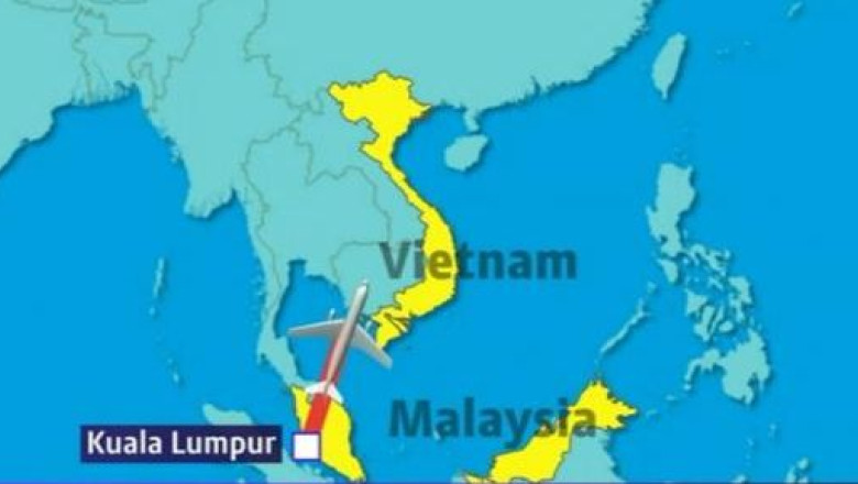 Continua cautarile avionului malaezian disparut. Autoritatile iau in calcul un atac terorist Imagine