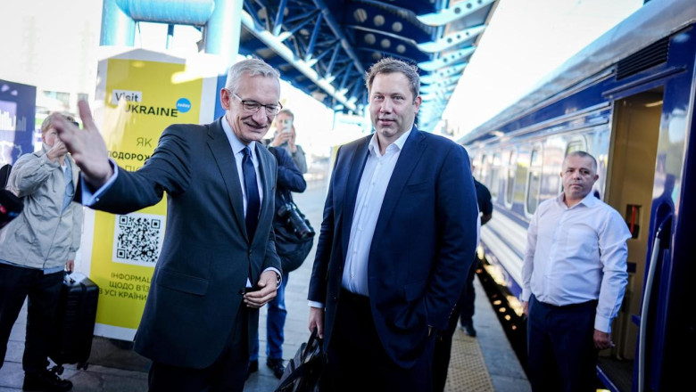 Continua desantul diplomatic la Kiev. Liderii din Norvegia si Germania au sosit in Ucraina Imagine