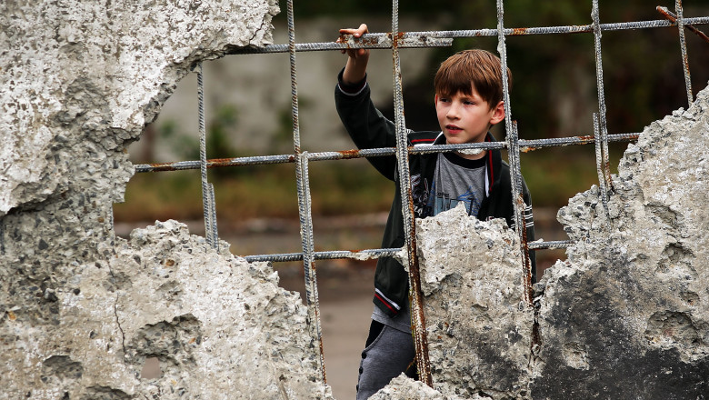 Continua negocierile pentru pace in Ucraina, pe fondul unei crize umanitare in estul tarii Imagine