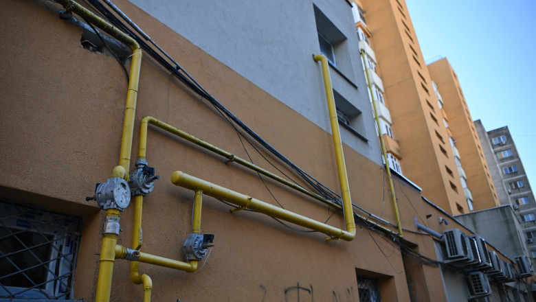 Controale la conductele de gaze din Bucuresti. Cum sunt verificate posibilele scurgeri de gaz Imagine