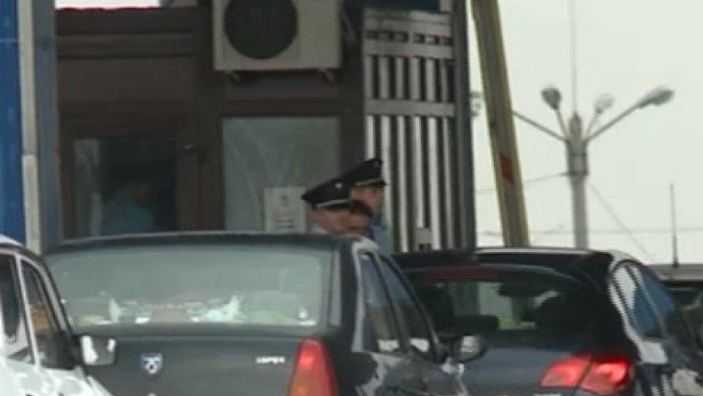 Controale la Vama Albita. Politistii de frontiera si vamesii sunt suspectati ca au luat mita. 23 de persoane au fost puse sub urmarire penala Imagine