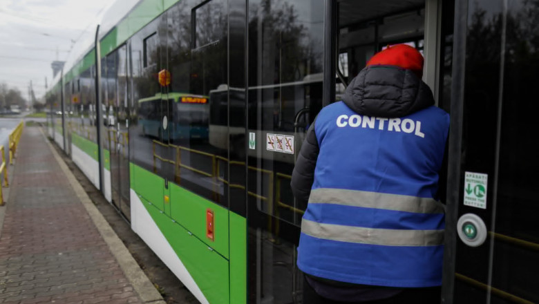 Controlorii STB vor fi echipati cu camere de filmare. „Vor inregistra interactiunea controlor - calator. Va fi un dublu avantaj” Imagine