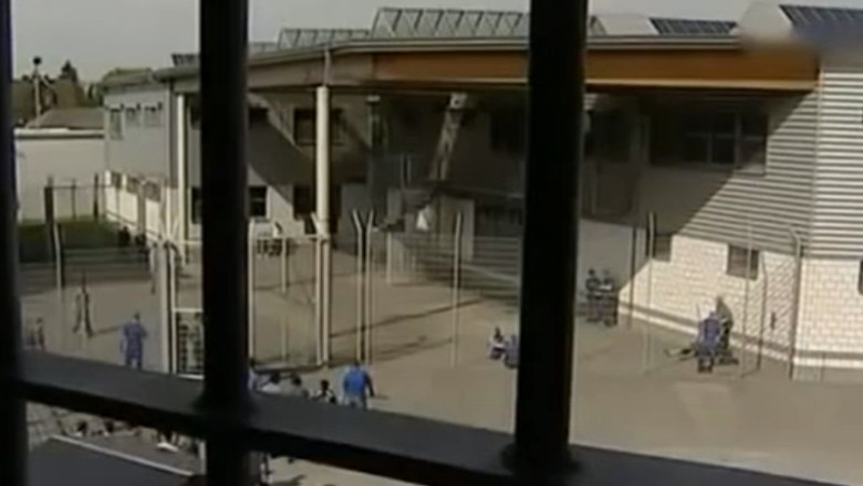 Controverse dupa moartea unui roman de 21 de ani intr-o inchisoare din Germania  Imagine