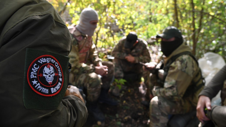 Convoaie Wagner merg spre Rusia, afirma Ucraina. BBC: Mercenarii ar fi pornit din Belarus spre granita Imagine