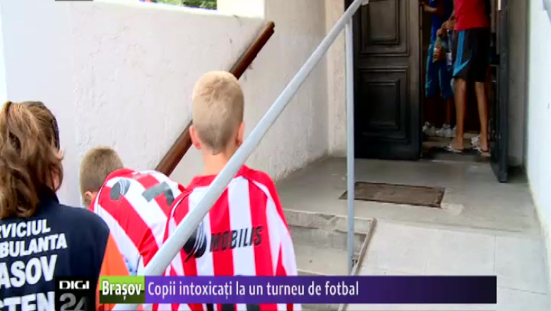 Copii intoxicati la un turneu de fotbal Imagine