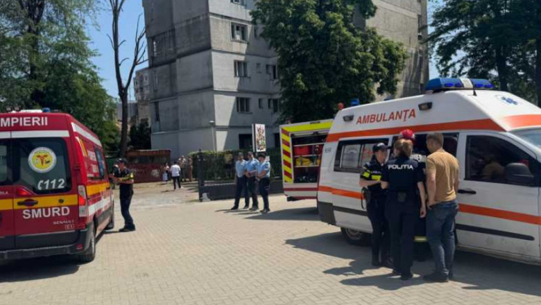 Copii raniti, dupa ce tavanul unui loc de joaca s-a prabusit. Doi dintre ei au ajuns la spital Imagine