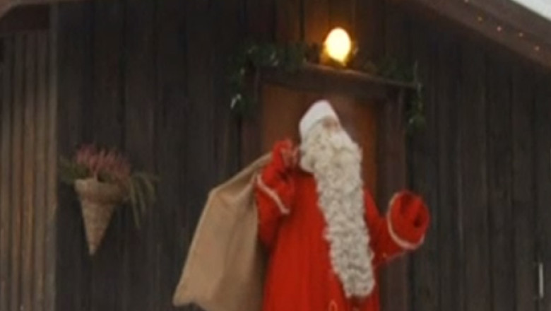 Copiii despre Mos Craciun: Este verde si harnic Imagine