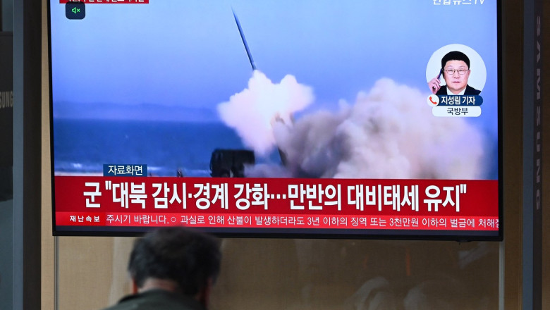 Coreea de Nord a lansat mai multe rachete balistice spre Marea Japoniei Imagine