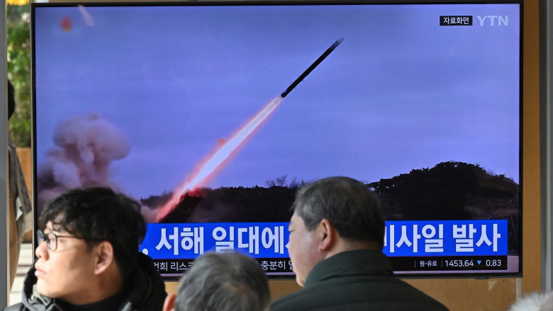 Coreea de Nord continua provocarile: O salva de rachete de croaziera au fost lansate catre Marea Japoniei Imagine