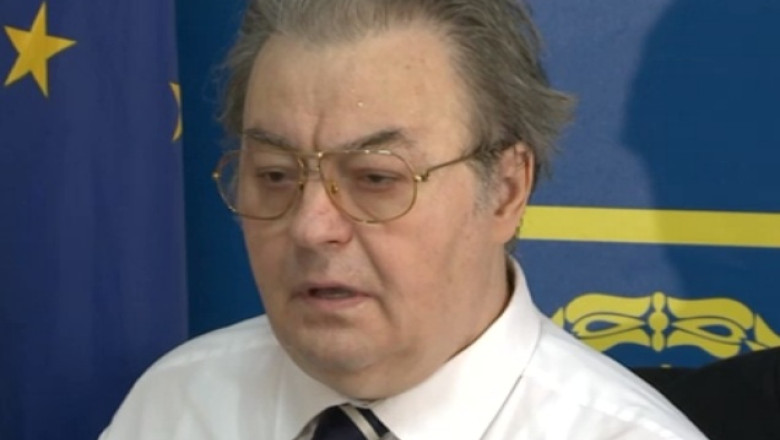 Corneliu Vadim Tudor, revocat din PRM Imagine