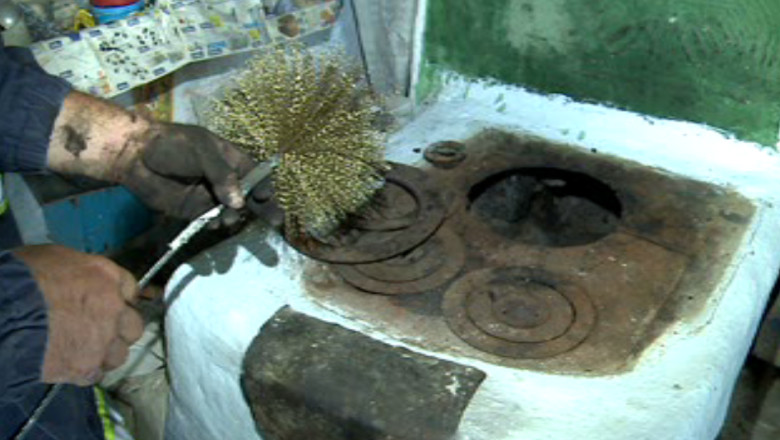 Cosarii din Erbiceni fac munca in folosul comunitatii Imagine