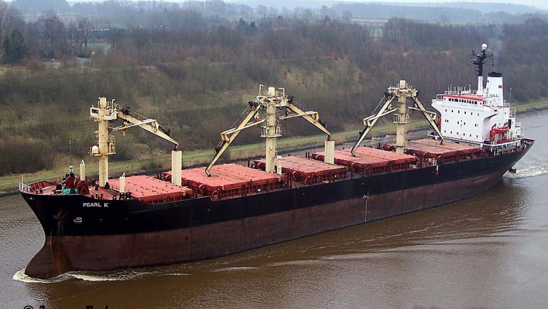 Cosmarul navigatorilor, la final. Echipajul navei Pearl K era neplatit de peste trei luni Imagine