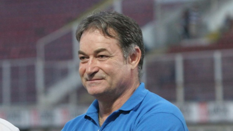 Costica Stefanescu a murit. Fosta legenda a U. Craiova s-a aruncat de la etaj Imagine