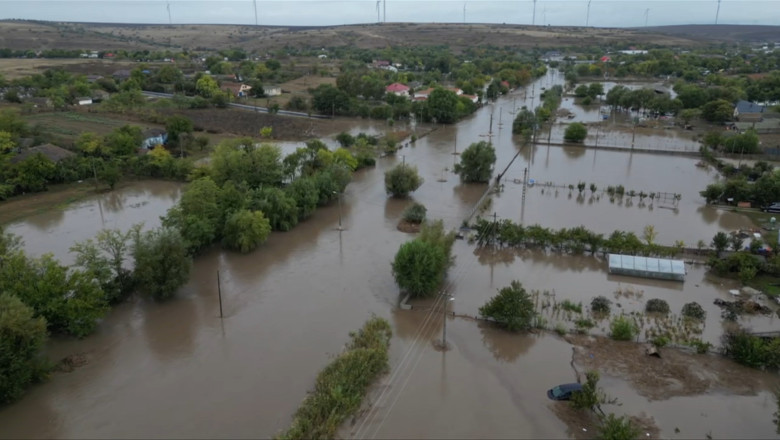 Cote de pericol depasite in judetul Constanta: peste 140 l/mp la Baltagesti. Cum arata situatia in alte zone ale tarii Imagine