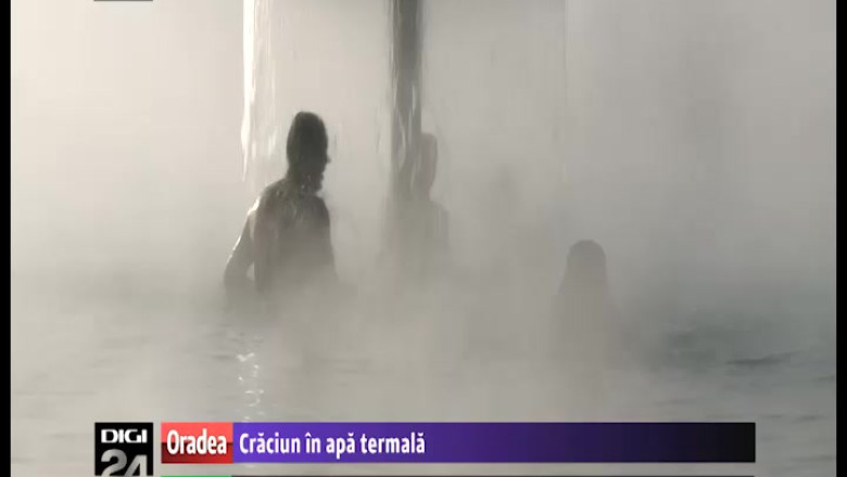 Craciunul in apa termala. Turistii din Baile Felix s-au relaxat in bazine sau prin padure Imagine