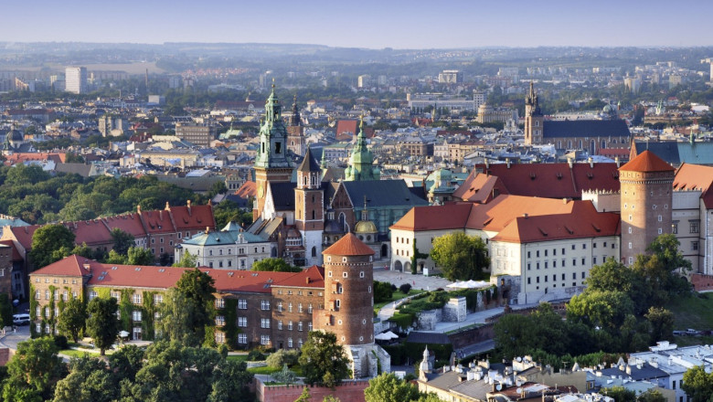 Cracovia, perla Poloniei. Cat costa biletul de avion si ce puteti vizita Imagine