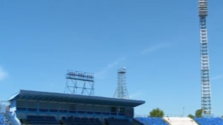 Craiova. Case demolate pentru a se construi un stadion Imagine