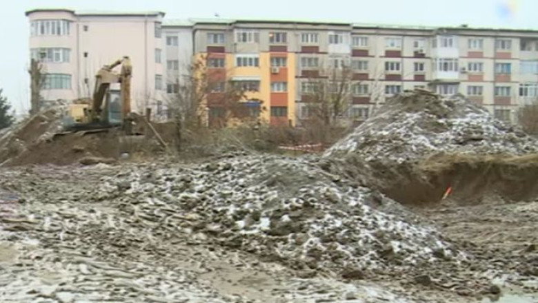 CRAIOVA. Iarna vine cu santiere la scoli. Autoritatile locale spun ca abia acum au primit finantare pentru lucrari Imagine