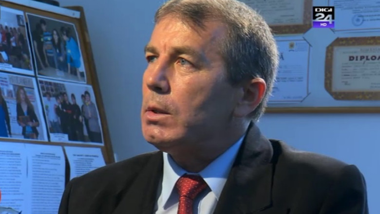 Cred in Romania civilizata. Profesorul care ii invata bunele maniere pe liceeni Imagine