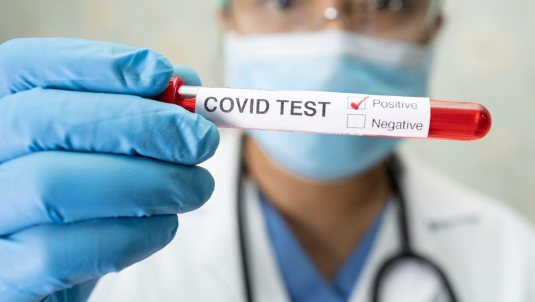 Creste numarul cazurilor de COVID-19. Doar in ultimele 24 de ore au fost peste 4.000 de infectari Imagine
