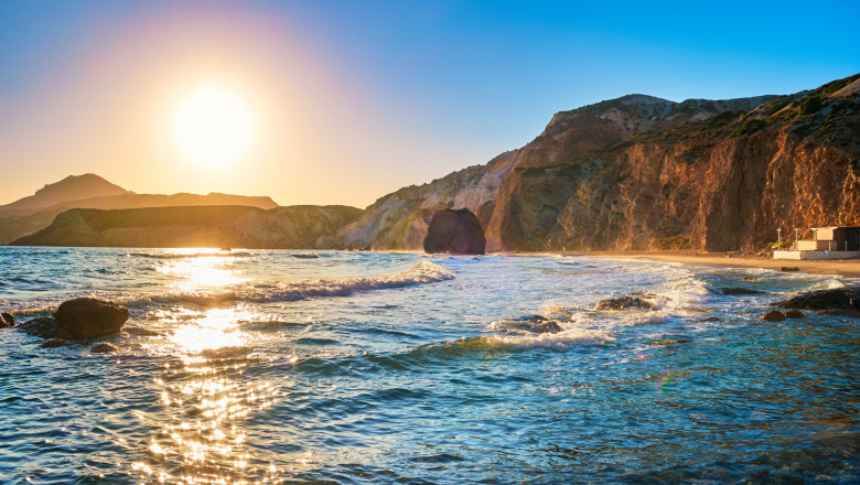 Creste temperatura apei in Marea Mediterana. Valurile de caldura ameninta viata ecosistemelor marine Imagine