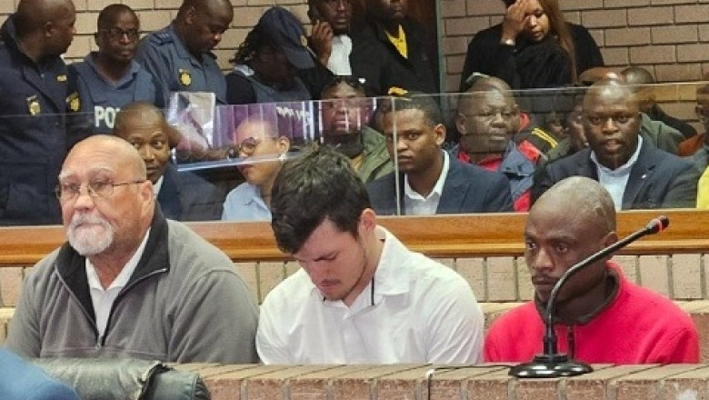 Crimele care au infuriat Africa de Sud: un muncitor alb admite ca a hranit porcii cu cadavrele a doua femei de culoare ucise la o ferma Imagine