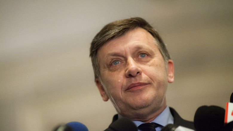 Crin Antonescu face dezvaluiri din sedinta Coalitiei. Culisele negocierilor dintre el si Marcel Ciolacu Imagine