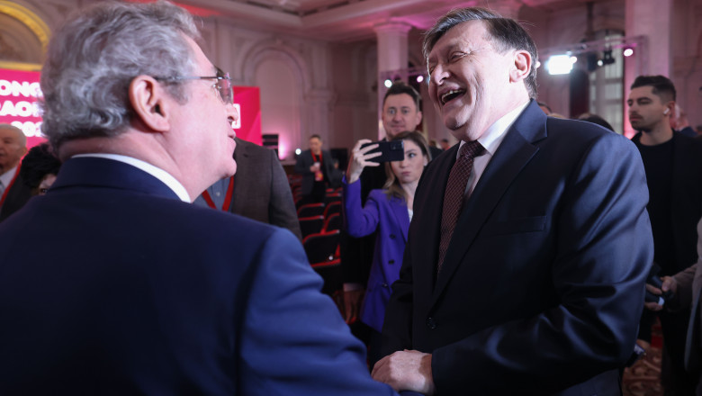 Crin Antonescu, la congresul PSD: laude la adresa social-democratilor si mesajul „Partener intotdeauna, niciodata complice” Imagine