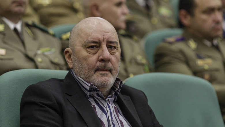 Cristian Celea a fost pus sef interimar la CNAS, dupa demisia lui Baciu. Celea a mai condus institutia in mandatul lui Adrian Nastase Imagine