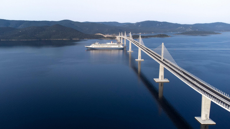 Croatia inaugureaza un pod de importanta cruciala spre Dubrovnik, care ocoleste Bosnia Imagine