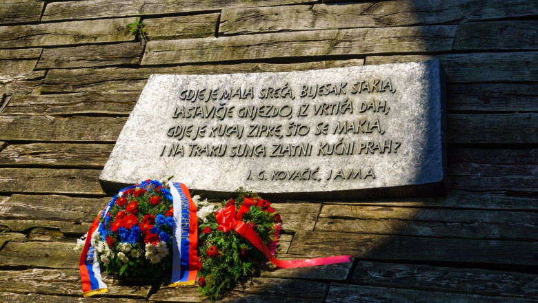 Croatia nu i-a permis presedintelui Serbiei sa viziteze lagarul de la Jasenovac, cunoscut ca "Auschwitzul croat" Imagine