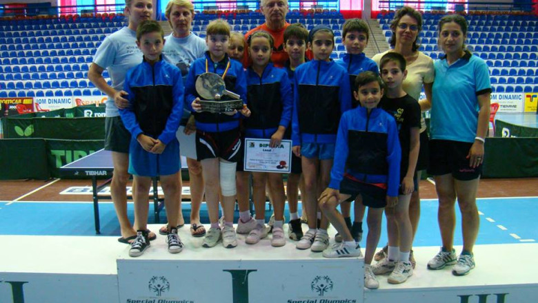 CS Farul a castigat "Paleta de argint" la tenis de masa Imagine