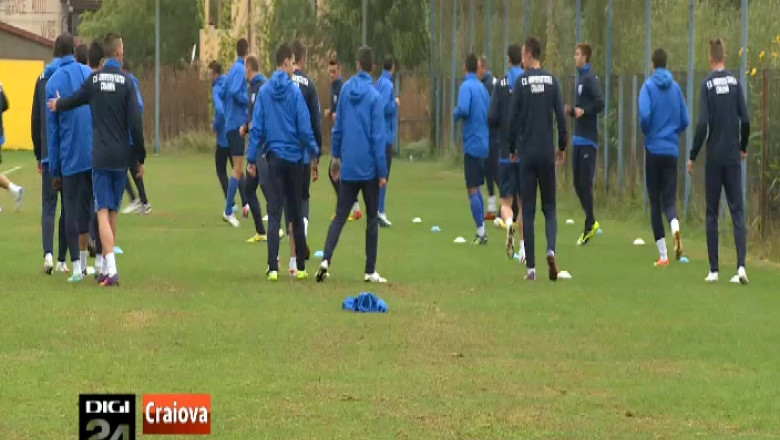 CS Universitatea Craiova, amical la Clinceni   Imagine