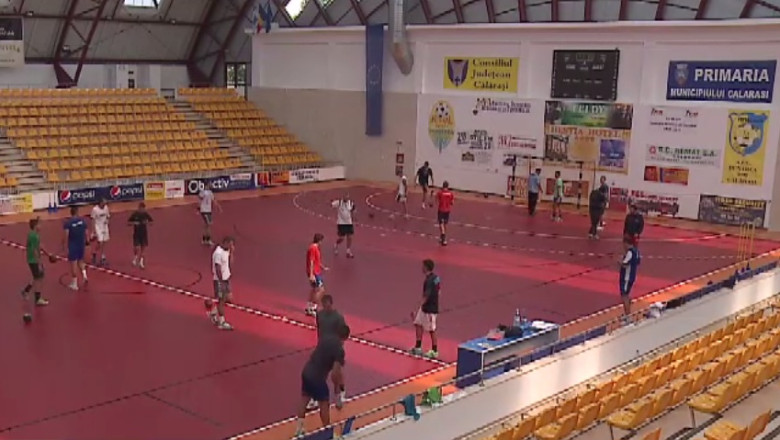 CSM Calarasi ataca promovarea cu trio-ul Piriianu, Ciubotariu si Vizhbovsky!  Imagine