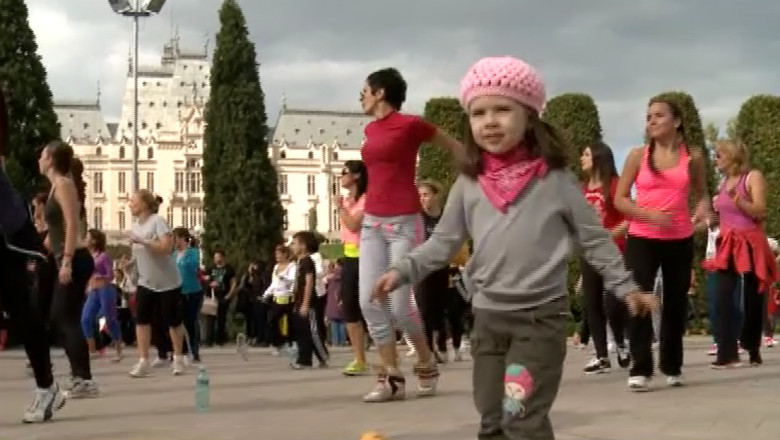 Cu lectii de dans, fitness si zumba, sute de persoane strang bani pentru copiii internati la Oncologie Imagine